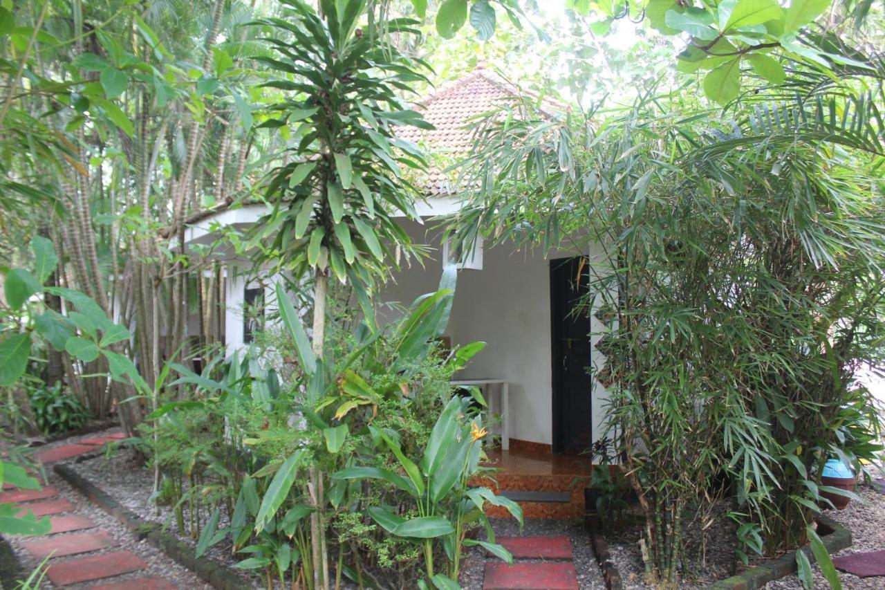 瓦尔卡拉Mint Inside Garden公寓 外观 照片